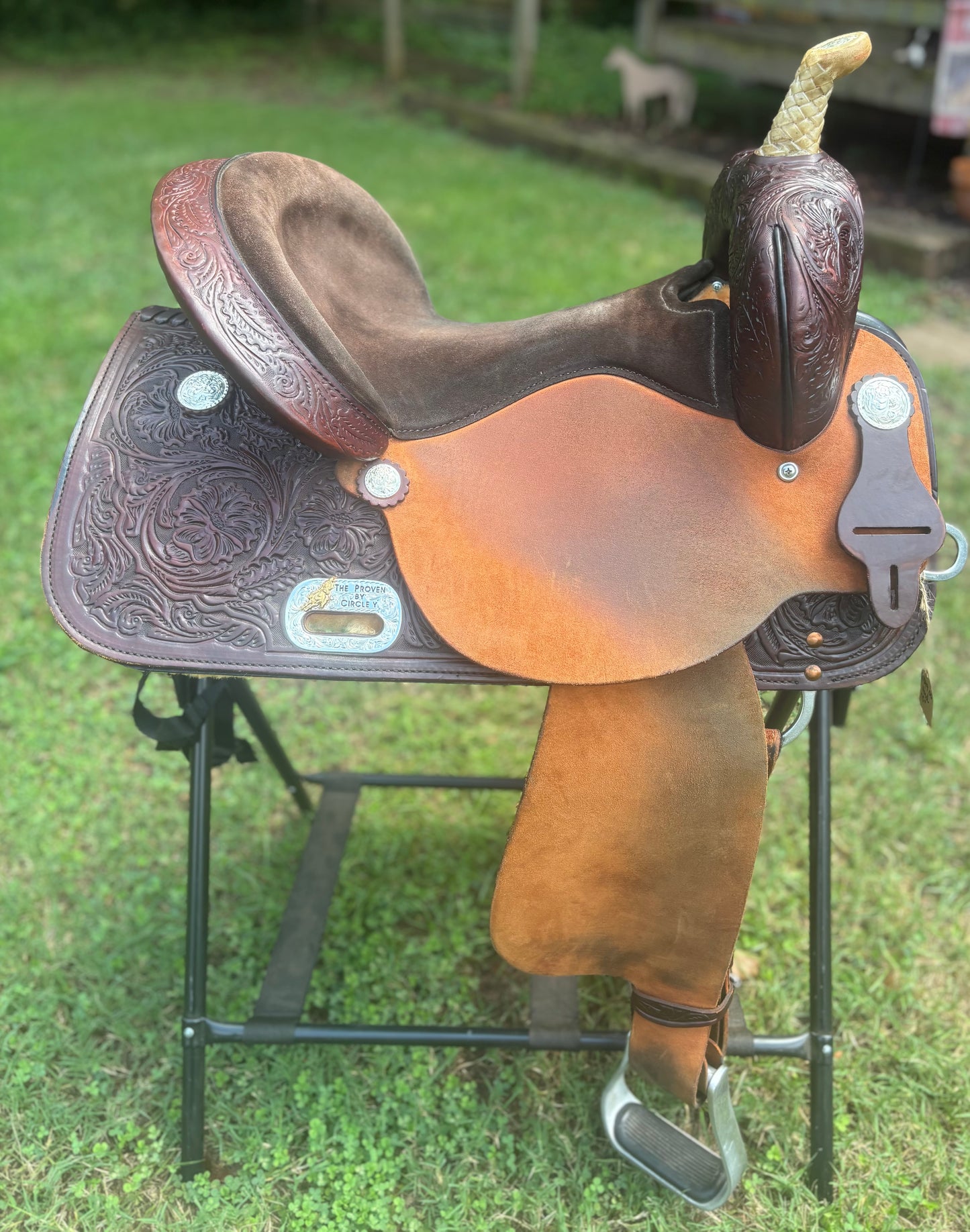 15" The Proven Liberty Barrel Saddle by Circle Y