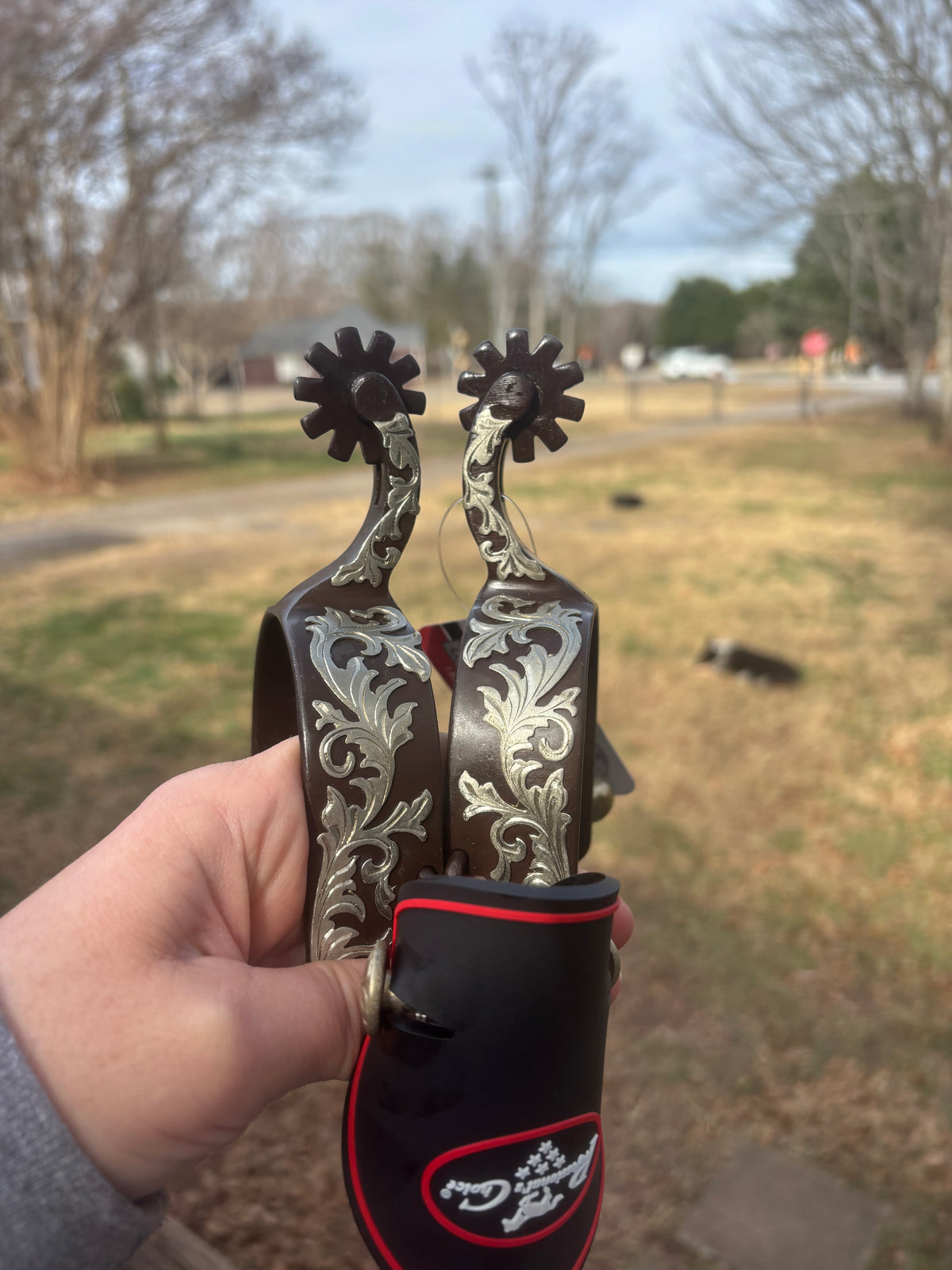 MEDIUM SHANK FLORAL-BOB AVILA COLLECTION