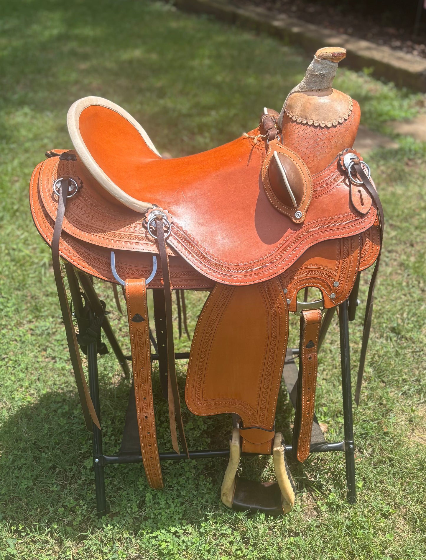 16" Ranch Saddle