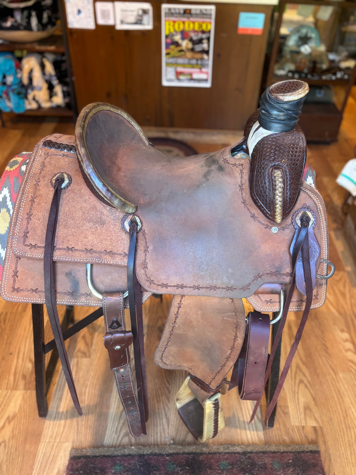 Used 15 In Circle Y Bandera  Ranch Roping Saddle