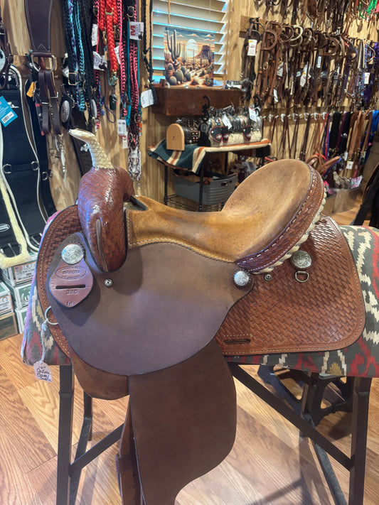 Used Dakota Barrel Saddle
