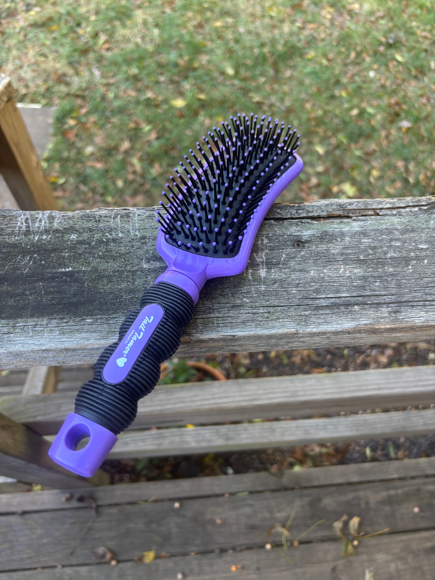 Curved Handle Brush by Professionals Choice