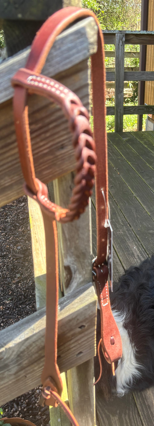 Bleeding Heart One Ear Headstall by Professionals Choice